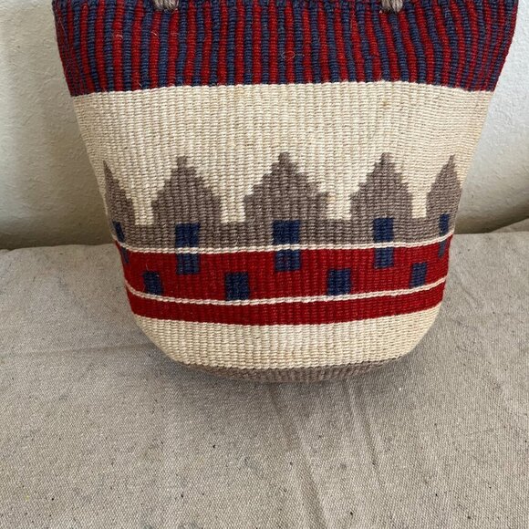 Natural Fiber Woven Lined Doubled Handle Flee Market/Shopping Basket/Tote - Picture 4 of 11